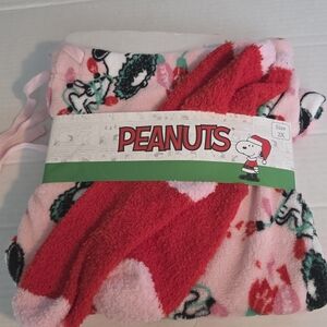 SNOOPY OPEN LEG PANT W/SOCKS